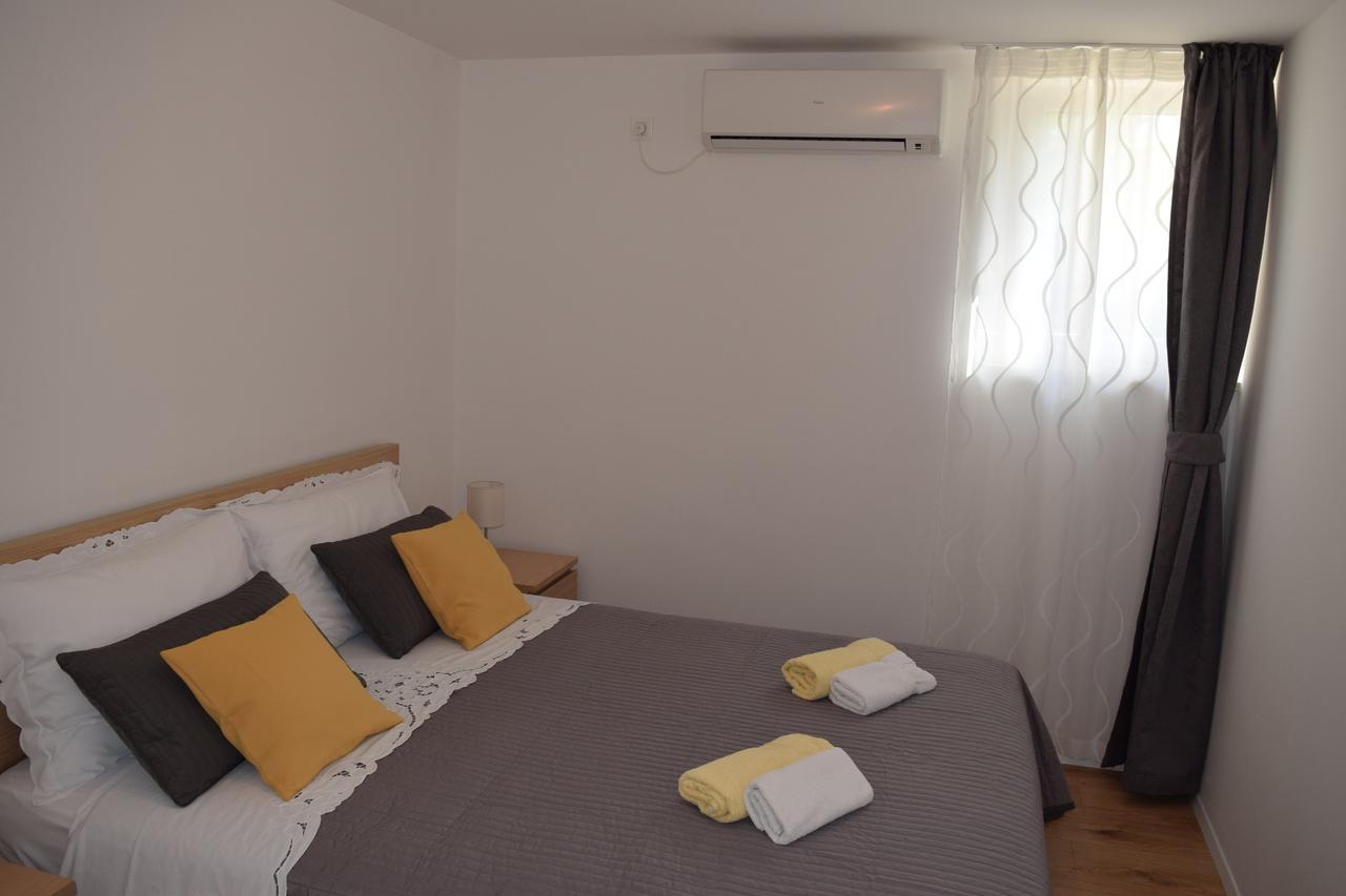 Apartment Eta *